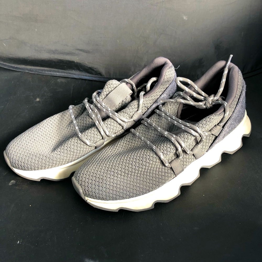 Gray Women's Knit Sneakers - Comfortable Casual Athletic Shoes